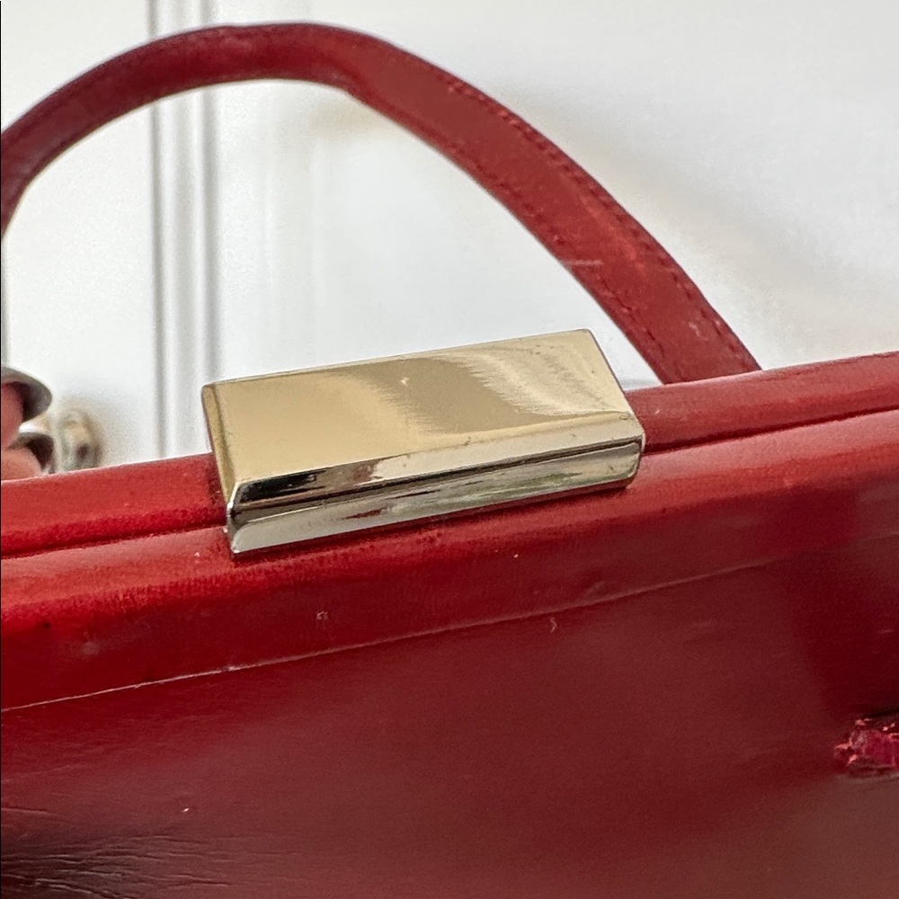 Fossil Rich Red Leather Shoulder Bag - Picture 3 of 5